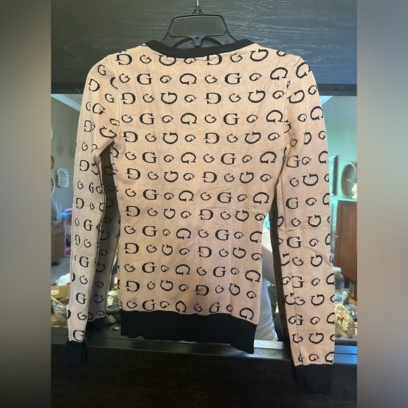 Women’s GUESS Black Camel Sweater - Picture 2 of 3